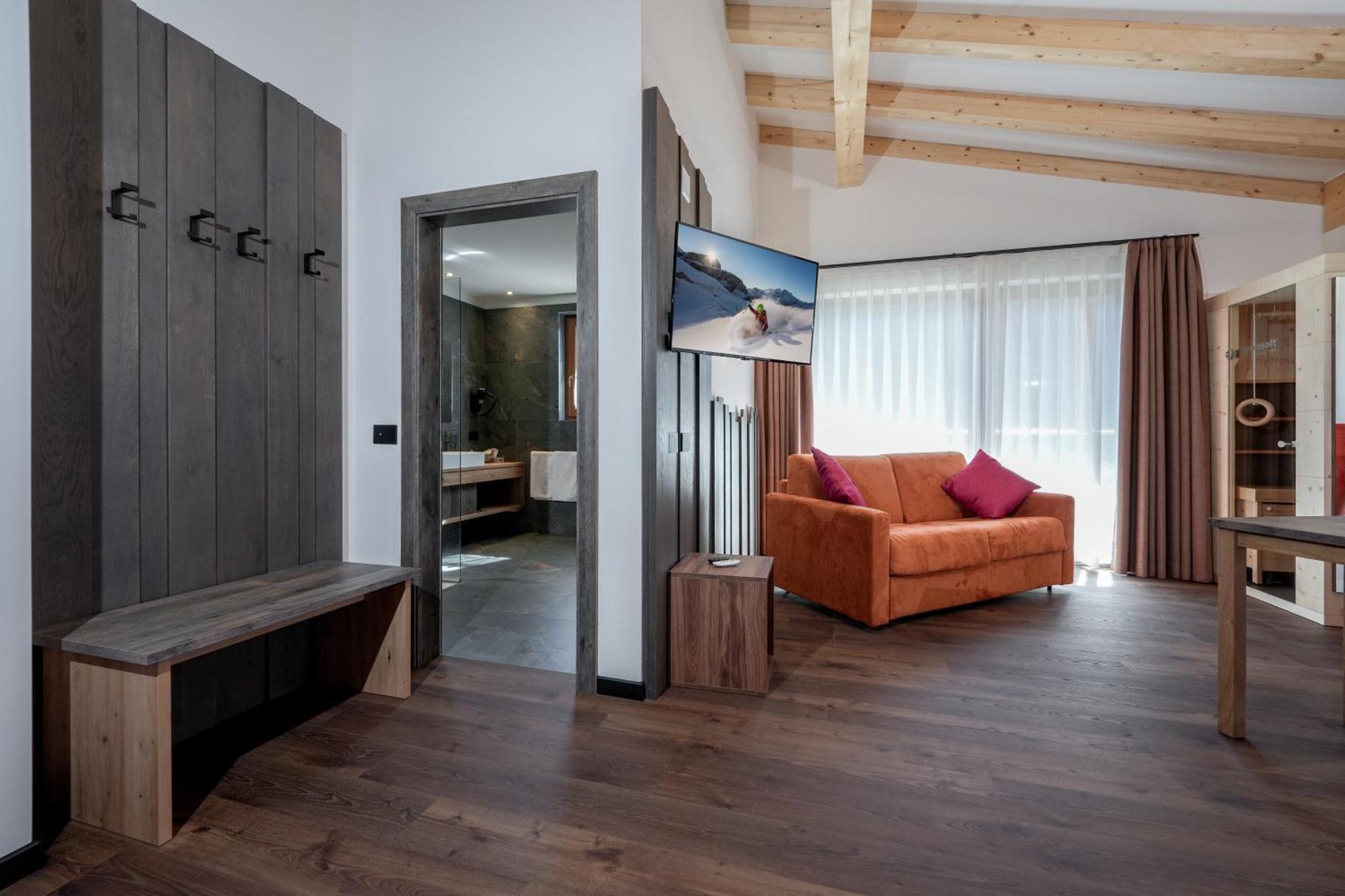 Dolomiten Hotel Irma Canazei Ngoại thất bức ảnh