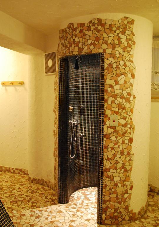 Dolomiten Hotel Irma Canazei Ngoại thất bức ảnh